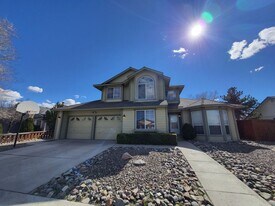 323 Stillwater Dr in Dayton, NV - Building Photo