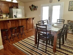 3225 Montgomery Dr in Gainesville, GA - Building Photo - Building Photo