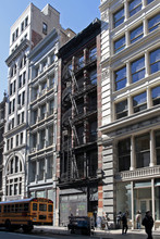 547 Broadway in New York, NY - Building Photo - Building Photo