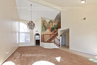20325 Calhaven Dr in Santa Clarita, CA - Building Photo - Building Photo