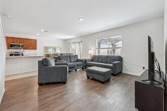 1422 Fox Squirrel Dr in Davenport, FL - Building Photo - Building Photo