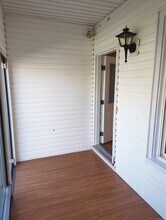 633 Arch St, Unit 1 Floor in New Britain, CT - Building Photo - Building Photo