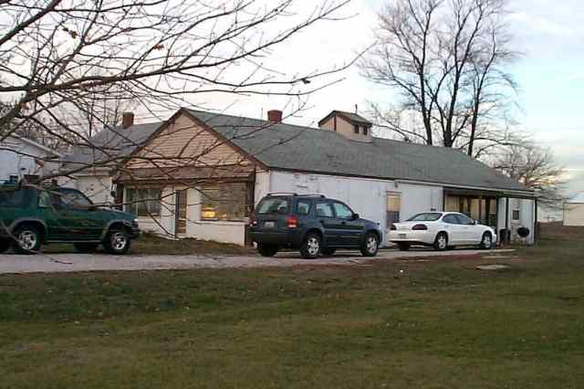 311 McKinley St in Deer Creek, IL - Building Photo