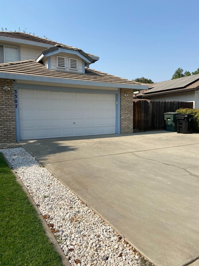 3307 Lagoon Ave in Atwater, CA - Building Photo - Building Photo