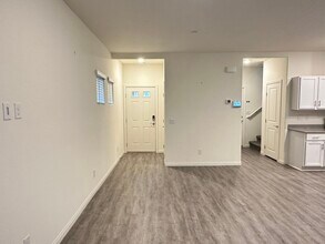 4732 Peacock Cliffs Ave in Las Vegas, NV - Building Photo - Building Photo