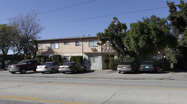 6245 Cahuenga Blvd in North Hollywood, CA - Foto de edificio - Building Photo