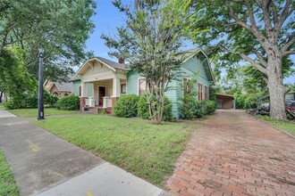 409 W Jefferson St in Waxahachie, TX - Building Photo - Building Photo