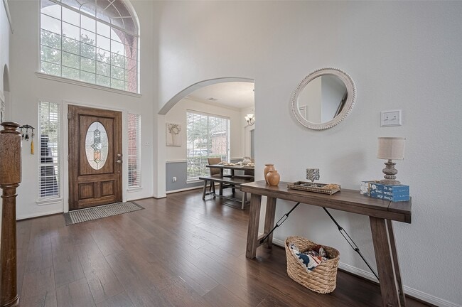 property at 21506 Avalon Queen Dr