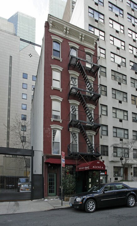 342 E 46th St in New York, NY - Foto de edificio