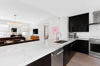 200 NE 2nd Ave, Unit 309 in Delray Beach, FL - Building Photo - Building Photo