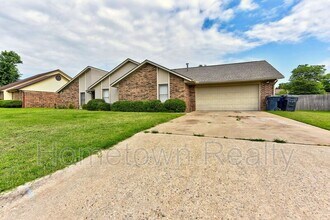 7621 Doris Pl in Oklahoma City, OK - Building Photo - Building Photo