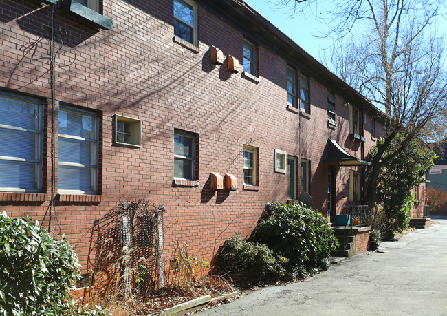 Greenwood Apartments in Atlanta, GA - Building Photo - Building Photo