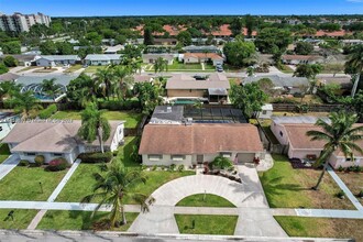 6549 Sleepy Willow Way in Delray Beach, FL - Building Photo - Building Photo