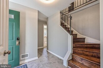 7046 Leestone St in Springfield, VA - Building Photo - Building Photo