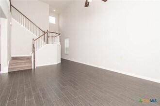 9404 Privet Dr in Austin, TX - Building Photo - Building Photo