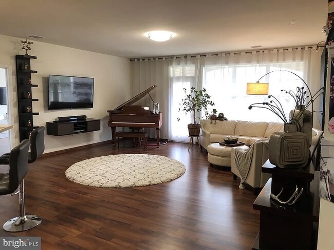 326 Timberlake Dr, Unit 326 Timberlake Drive