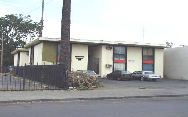 Fremont Palms in Stockton, CA - Foto de edificio - Building Photo