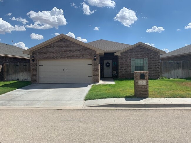 property at 404 E 19th St