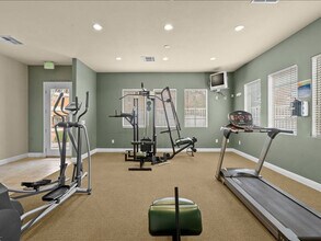 Zephyr Pointe in Reno, NV - Foto de edificio - Building Photo