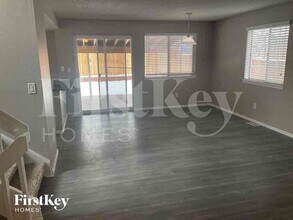 6243 Xavier St in Arvada, CO - Foto de edificio - Building Photo