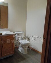 514 Clyde St in Youngstown, OH - Building Photo - Building Photo