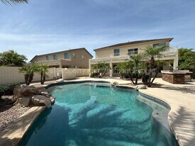 9707 S 45th Ave in Phoenix, AZ - Building Photo