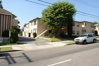 Eagledale Apartments in Los Angeles, CA - Building Photo - Building Photo