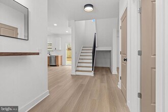 12 Stonybrook Dr in Levittown, PA - Building Photo - Building Photo