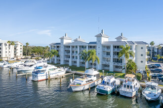 MANATEE POINTE in Melbourne, FL - Building Photo - Building Photo