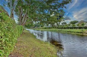 12210 Royal Palm Blvd in Coral Springs, FL - Building Photo - Building Photo