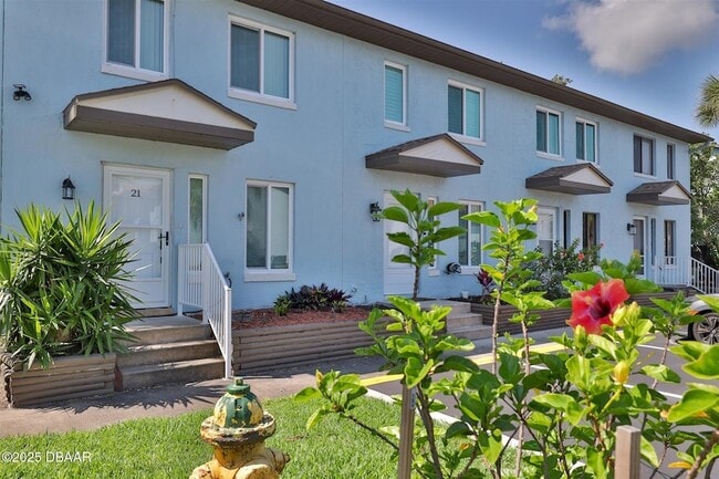 property at 3333 S Ridgewood Ave