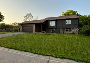 18772 Pennington Ave in Eden Prairie, MN - Building Photo - Building Photo