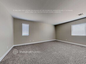 7809 Olympus Ave in Las Vegas, NV - Foto de edificio - Building Photo