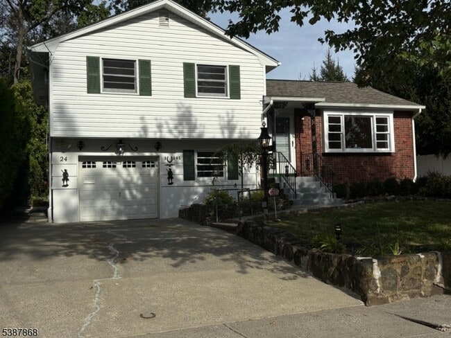 property at 24 Stiles St