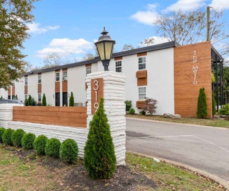 The Metro Apartments in Murfreesboro, TN - Building Photo