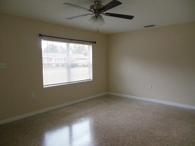 1729 Pine Ave in DeLand, FL - Building Photo - Building Photo