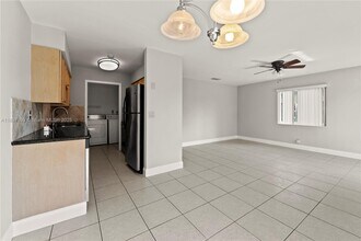 1402 SW 9th Ave in Fort Lauderdale, FL - Building Photo - Building Photo