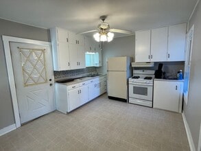 520 Jefferson St in Hudson, IA - Building Photo - Building Photo