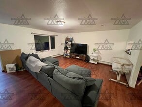 3559 Joan Ave in North Pole, AK - Building Photo - Building Photo