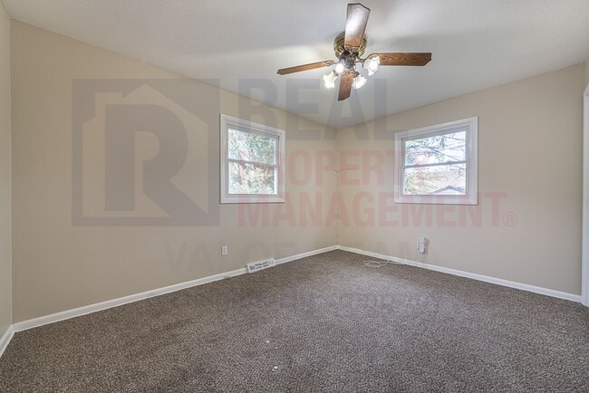 property at 1522 E 172nd St