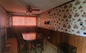 1245 Caribbean Dr in Kingsport, TN - Building Photo - Building Photo