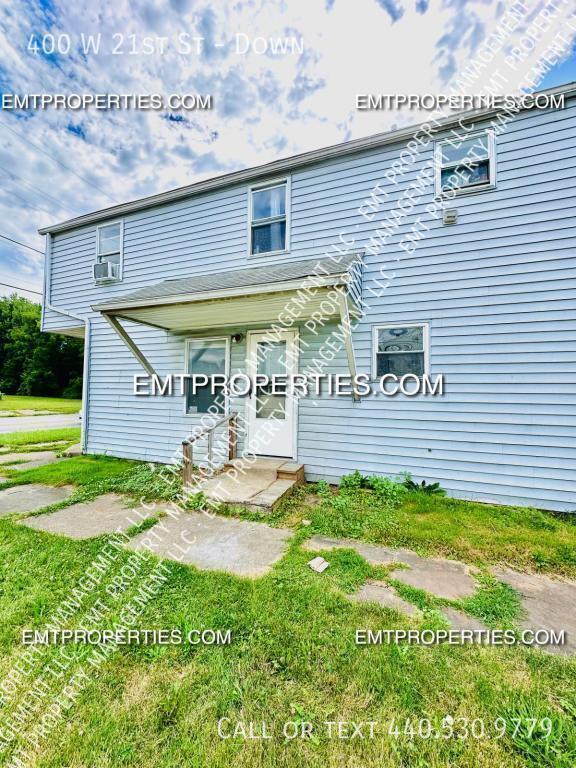 property at 400 W 21st St