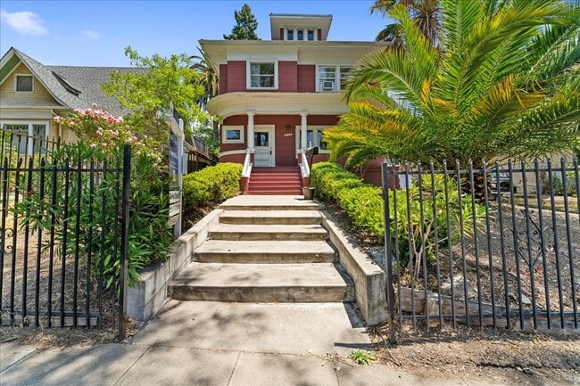 property at 1625 Martin Luther King Jr Way