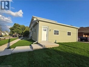 289 Chatham St in Brantford, ON - Building Photo - Building Photo