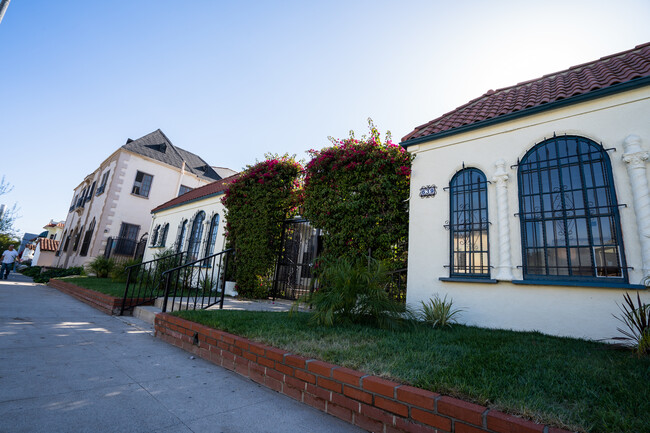 639 N Spaulding Ave in Los Angeles, CA - Building Photo - Building Photo