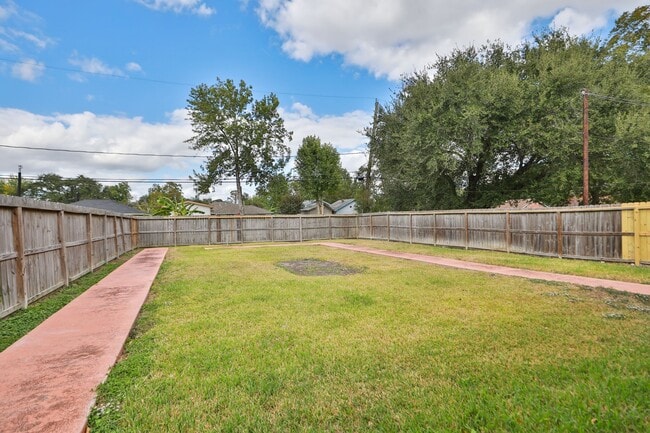 property at 913 Avenue M