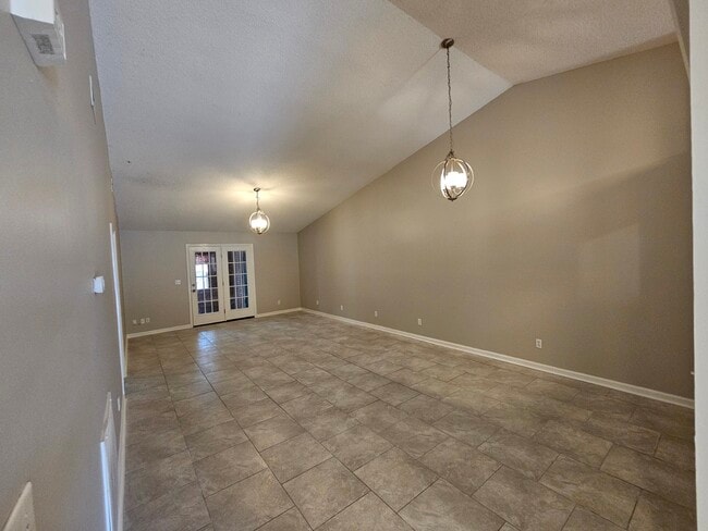 189 E Lakemont Dr in Kingsland, GA - Building Photo - Building Photo