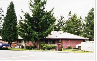 2605 F St SE in Auburn, WA - Building Photo