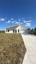 6010 Ruth Ave N in Lehigh Acres, FL - Building Photo - Building Photo