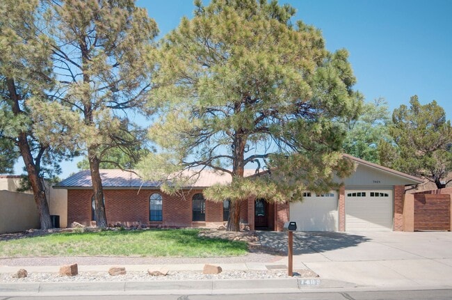 property at 7409 Luella Anne Dr NE